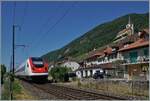 Auf dem letzten Einspurabschnitt (Twann - Ligerz) der Strecken Biel/Bienne - Lausanne ist eine ICN RABDe 500 als IC 5 auf dem Weg nach Lausanne.