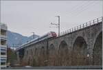 Ein SBB ICN ist als IC5 auf dem Weg von Lausanne nach Basel SBB und erreicht in Kürze den Bahnhof Grenchen Nord. Der Zug fährt über den Möösli-Viadukt, der mit 288 Meter Länge die längste Brücke im BLS Netz ist. 

13. Jan. 2026