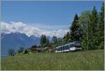 Der CEV MVR ABeh 2/6 7505 ist bei Les Avants schon fast am Ziel seiner Fahrt als R34 Montreux - Les Avants.